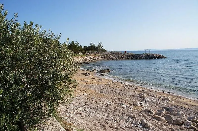 Beachfront Apartment 4526-1 Punat