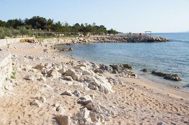 Beachfront Apartment 4526-1 Punat